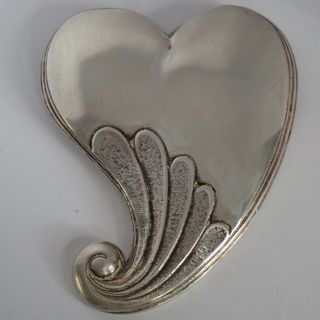 Vintage Hand Wrought Sterling Silver Heart Tussie Mussie Flower Vase Brooch