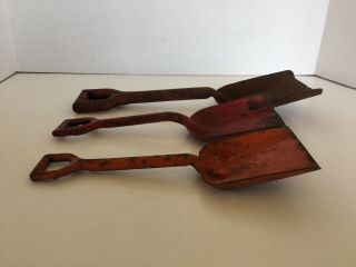 3 Vintage Red Metal Sand Pail/Box Shovels With Handles,  Sand Toys,  Beach Decor 4