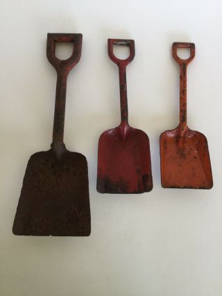 3 Vintage Red Metal Sand Pail/Box Shovels With Handles,  Sand Toys,  Beach Decor 5