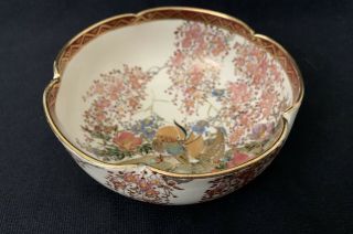 Antique Satsuma Handpainted Pottery Bowl With Scalloped Rim And Signed