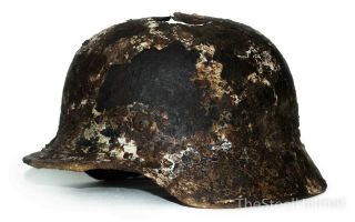 WW2 German Helmet M40 Size 62 Winter Camo with Mask.  World War II Relic 2