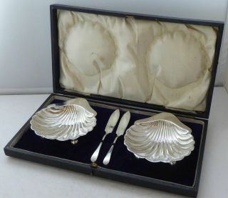 Sheffield 1913 Boxed Solid Silver Butter Dish Dishes Knives Knife Set