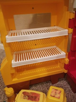 Vintage Fisher Price McDonalds Drive Thru Restaurant Playset 1989 Some Food 7