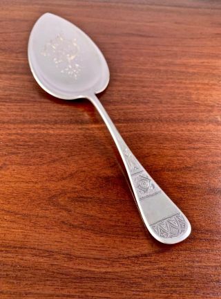 Tiffany & Co.  Solid Sterling Silver Cake / Pie Server,  Custom Engraved Pattern