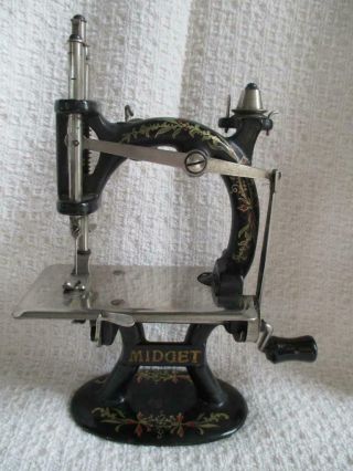 Antique Foley & Williams MIDGET Crank Sewing Machine w/ Box,  instructions 2
