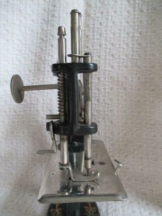 Antique Foley & Williams MIDGET Crank Sewing Machine w/ Box,  instructions 8