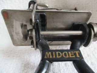 Antique Foley & Williams MIDGET Crank Sewing Machine w/ Box,  instructions 9