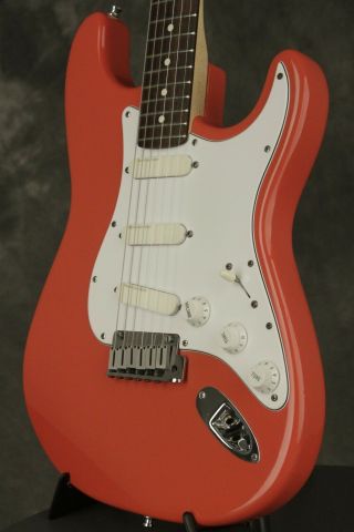 1988 Fender Stratocaster Plus rare FIESTA RED 4