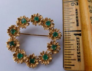 Vintage 14K Yellow Gold w/ Emeralds in Flowers Wreath Brooch 7.  8 Grams No scrap 7