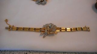 Vintage Kramer Bracelet Trembler Rose Rhinestones Gold - Tone Tremor (aib