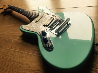Fender Rare Left Handed Jag - Stang.  Cij A - Serial 1997 - 98 Kurt Cobain