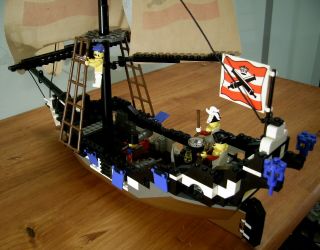 VINTAGE LEGO IMPERIAL FLAGSHIP 6271,  VINTAGE PIRATES WITH INSTRUCTIONS 7