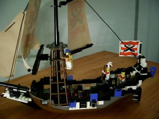 VINTAGE LEGO IMPERIAL FLAGSHIP 6271,  VINTAGE PIRATES WITH INSTRUCTIONS 8