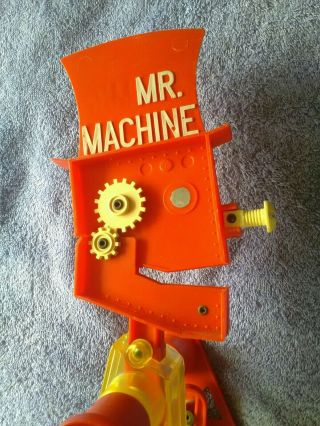 VINT 1977 ' MR.  MACHINE ' POLYMER GEARED WALKING TOY ROBOT,  ' IDEAL TOY CORP,  ' NY 2