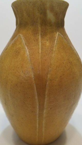 RARE GRUEBY FAIENCE MATTE YELLOW VASE LEAVES & BUDS Signed by Lillian Newman 11