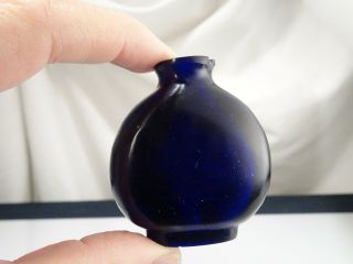 Chinese Cobalt Blue Peking Glass Snuff Bottle - 56419