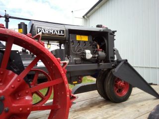 1930 Farmall Tractor Gorgeous Vintage Includes Front loader 8