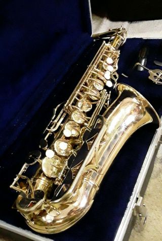 Vintage Conn Shooting Star Alto Saxophone w/ Case 2