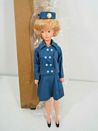 VINTAGE RARE 1960 ' S AMERICAN AIRLINES STEWARDESS DOLL EMPLOYEES GIVE AWAY 2