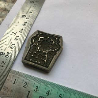 An Antique Old Bell Metal Jewellery Stamp Die Seal Multiple Flowers Pattern