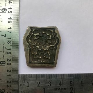 An antique old bell metal jewellery stamp die seal multiple flowers pattern 2