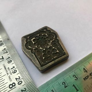 An antique old bell metal jewellery stamp die seal multiple flowers pattern 3