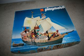 Vintage Playmobil 3550 Pirate Ship W/original Box - C720