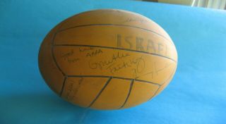 Vintage 1977 Abba Autographs Hand Written On Watter - Polo Ball Dedicated