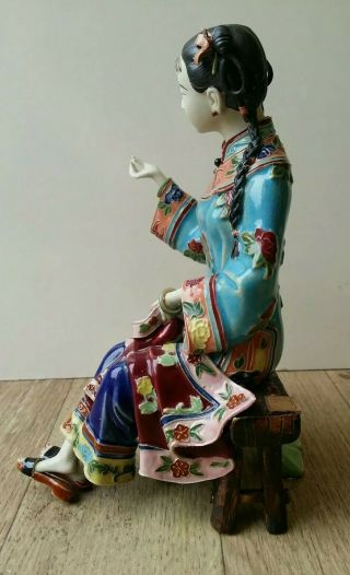 STUNNING Vintage Chinese Shiwan Porcelain Figurine 5