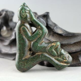 2.  8  China old jade Chinese hand - carved man and woman statue jade pendant 2129 2