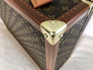 Vintage (Circa 1998) Louis Vuitton M21328 Bisten 50 Hardsided Trunk Suitcase 8