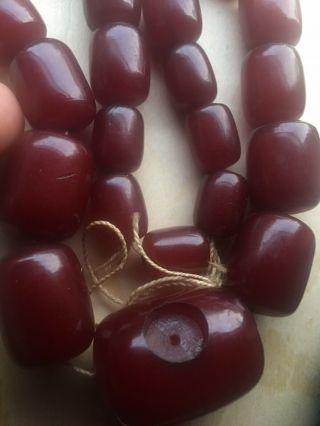 Antique Faturan Cherry Amber Bakelite Barel Beads Damari Necklace 86.  6 Grams. 7
