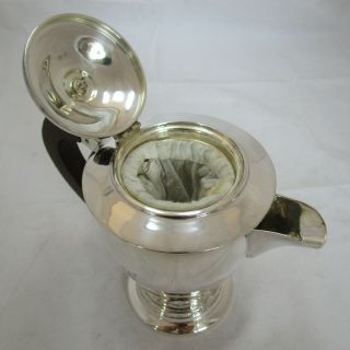 Smart George VI Art Deco Sterling silver coffee pot,  404 grams,  1940 4
