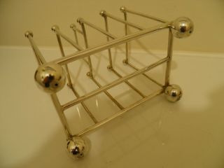 SOLID SILVER CHRISTOPHER DRESSER STYLE TOAST RACK.  Sheff 1891.  (6.  3oz) 5