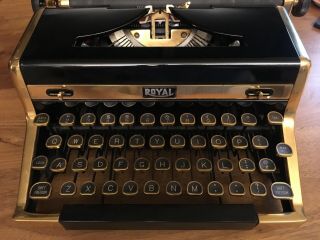 ROYAL 50th Anniversary Quiet Deluxe Gold plated Typewriter - RARE COND 4