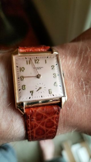 Vintage Universal Genève 1940s Solid 18k Rose Gold Serviced 5