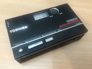 Vintage Rear Walkman Toshiba Kt - 4055 Auto Reverse Fm - Am Radio Dolby Nr Japan