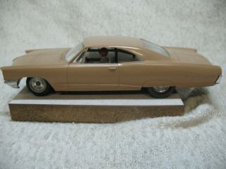 1/24 SCALE VINTAGE MPC BROWN PONTIAC BONNEVILLE SLOT CAR 1 2