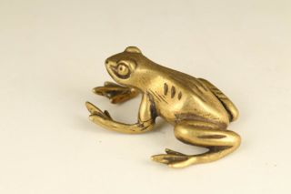 Mini Unique Chinese Old Bronze Hand Carved Fortune Frog Statue Collect Gift