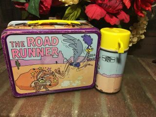 The Road Runner Metal Lunch Box and Thermos Vintage 1970 2