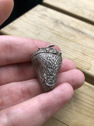 NOVELTY VINTAGE SOLID SILVER STRAWBERRY SNUFF OR PILL BOX,  VESTA ? 5