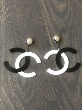 Rare Vintage Chanel Black And White Giant Xl Huge Cc Earrings