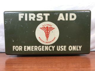 Vintage Ww2 American Military Wwii U.  S.  Army Medical Department First Aid Kit