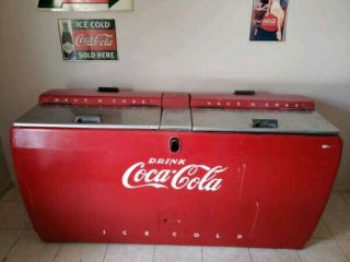 Antique/vintage 1953 Coca Cola Cooler Westinghouse