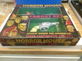 Very Rare 1964 Vintage MPC HORROR HOUSE Target Set Vintage Monsters 9