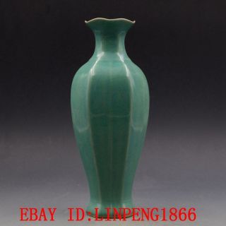Antique Chinese Chai Kiln Porcelain Handmade Green Glaze Vase L37