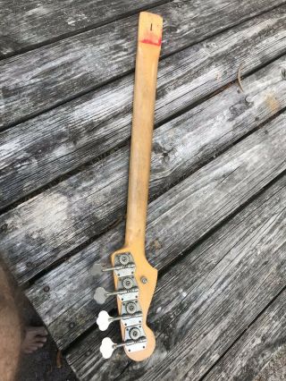 Fender Vintage P Bass Neck 64 10