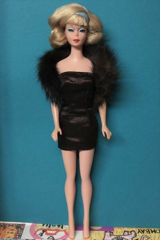 Yes it ' s Vintage American Girl Ash Blonde Side Part Barbie Doll byApril 6