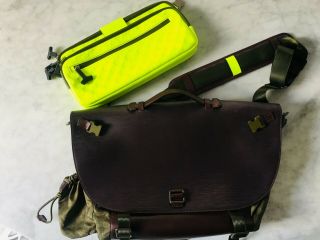 Louis Vuitton Messenger Bag RARE Neon With Pochette 5