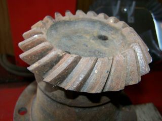 NOS FORDSON Antique Farm Tractor Belt Pulley Assembly Hit Miss Engine Oiler 12